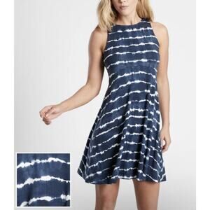 Athleta Santorini Thera Size Medium Blue White Tie Dye Sleeveless Swing